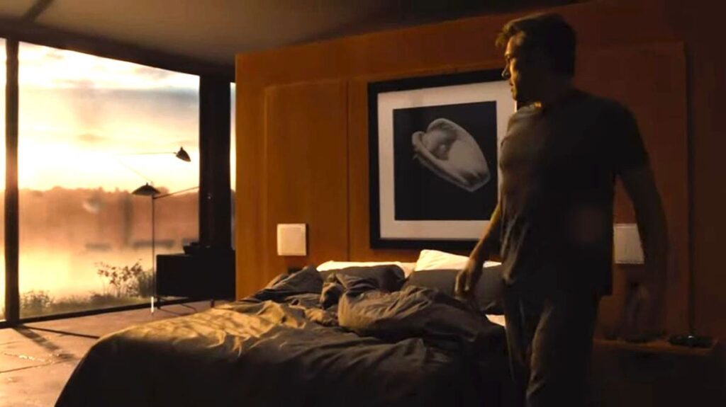 Batman v Superman Apartment Bedroom