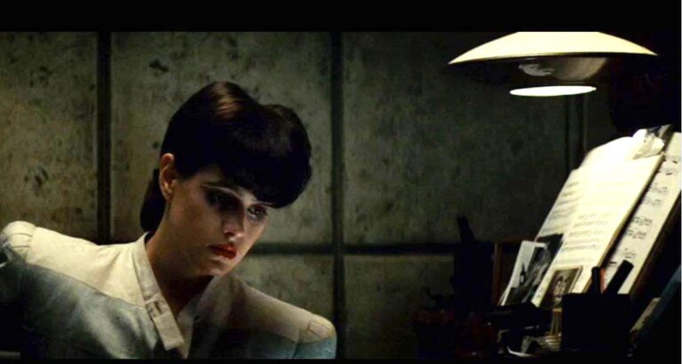 Blade Runner Table Lamp