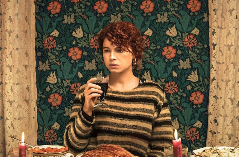 I'm Thinking of Ending Things Compton wallpaper by William Morris