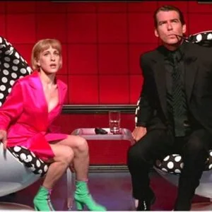 Mars Attacks! aarnio eero ball chairs Mars Attacks! aarnio eero ball chairs