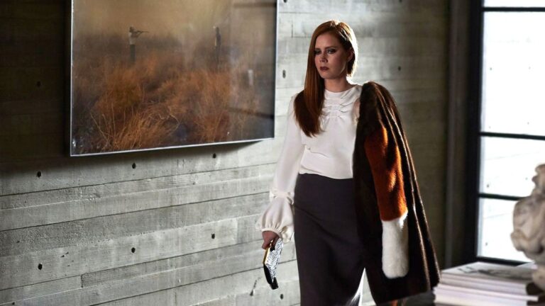 Nocturnal Animals Set Design