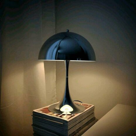 mushroom-lamp-black-bedroom-panthella-ikea