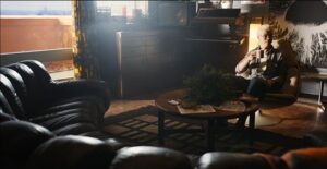 Black Mirror Bandersnatch (2018)- sade sofa
