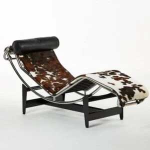 LC4-chaise-longue-recliner-by-Le-Corbusier-and-Charlotte