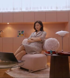 pink-restback-armchair-from-the-korean-netflix-series-mine-2