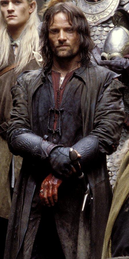 Costume Inspo Aragorn from The Lord of the Rings