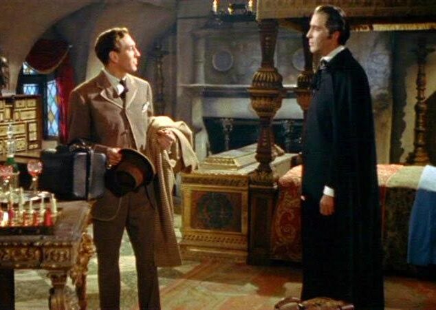 Costume-Inspo-Peter Cushing as Van Helsing and Christopher Lee as Count Dracula