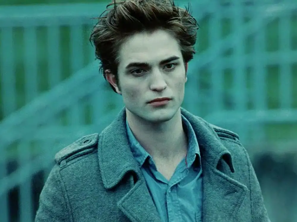 Dress Up Like Edward Cullen from Twilight - Elemental Spot