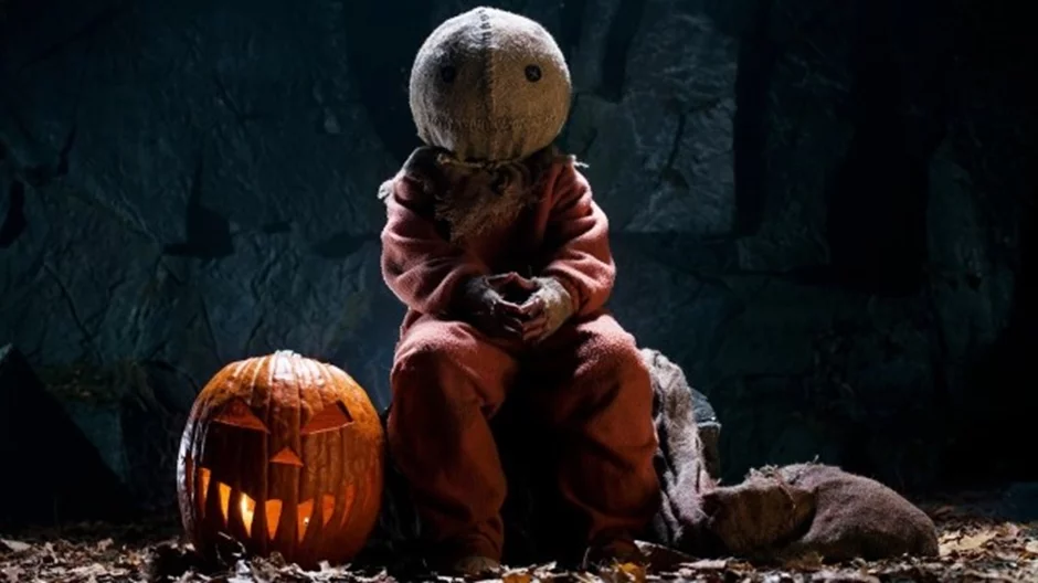 Sam Costume Inspo - TRICK R TREAT 2007 Quinn Lord as SamStill image from the film