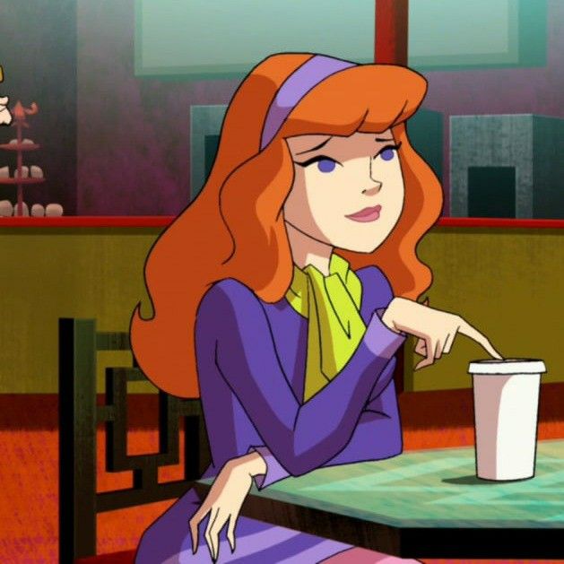 daphne-blake-scooby-doo-outfits-style-and-costume-ideas