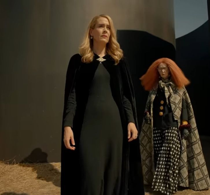 Cordelia AHS-Black-Outfits-Clothes-Style-and_looks