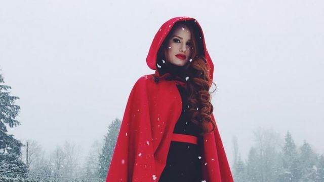 Custom made red wool cape and Alice Olivia Kathleen dress worn by Cheryl Blossom Madelaine Petsch on Riverdale S01E09