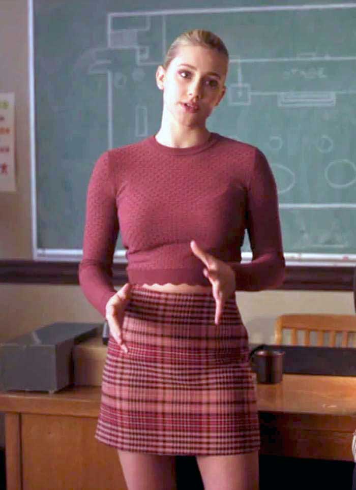 Betty pink sweater riverdale sale