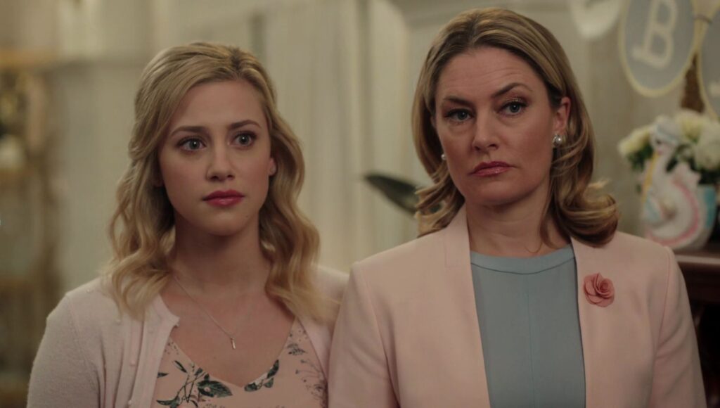 STEAL BETTY COOPER’S INNOCENT STYLE OUTFIT - PINK