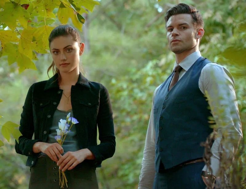Lace-Up Skirt worn by Hayley Phoebe Tonkin seen in The Originals S04E05