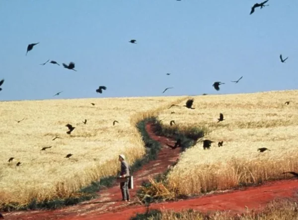 Logman Gallery's Inspiring Connection: When Famous Artworks Inspire Iconic Movie Scenes