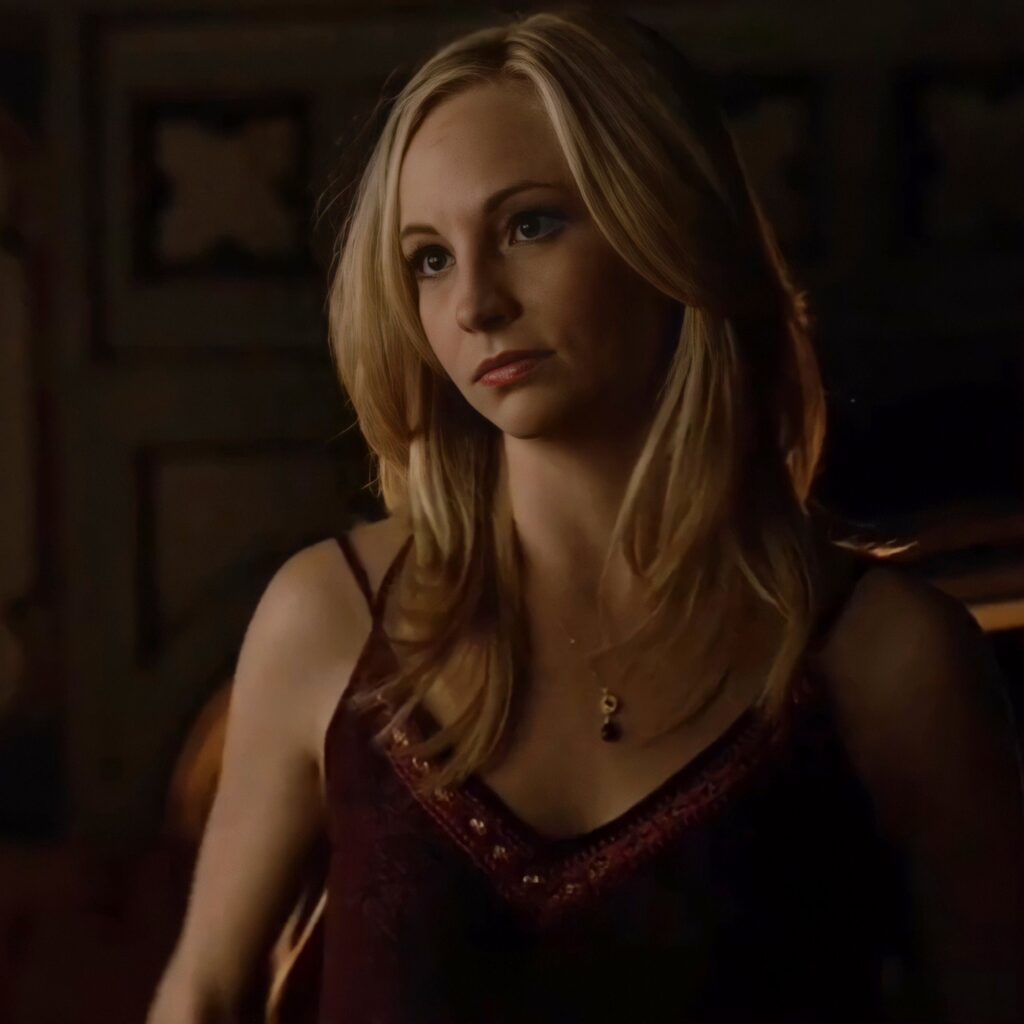 Steal The Look Dress Like Caroline Forbes From The Vampire Diaries Elemental Spot 6035