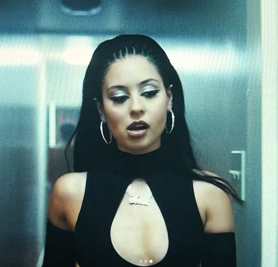 Maddy Perez sexy black dress outfit- how to get the look