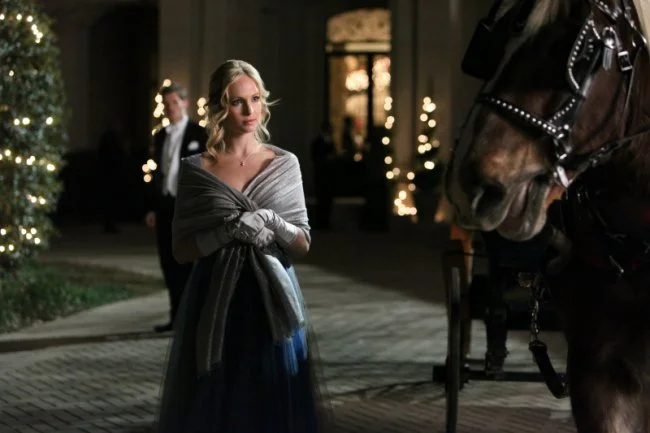 caroline-forbes-how-to-dress-like-vampire-diaries