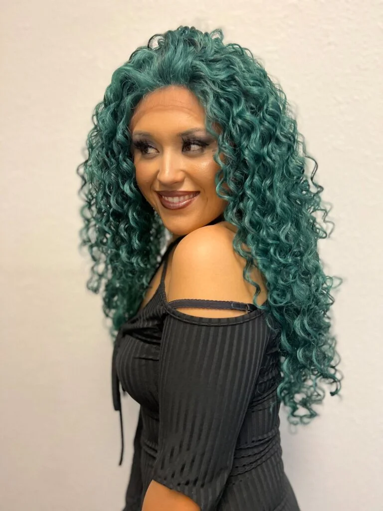 50 Costume Ideas with green hair for a Standout Look!