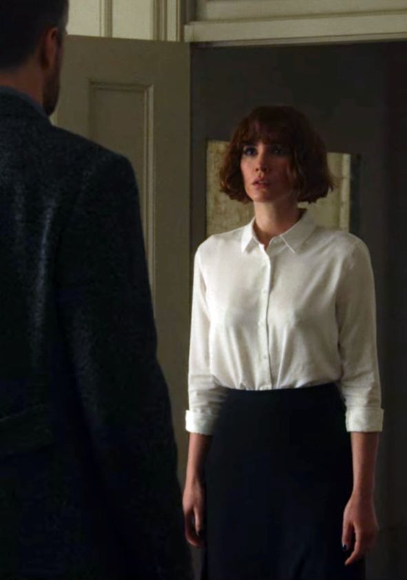 Anna Bartons Outfits In Netflixs Obsession Steal Her Look Elemental Spot