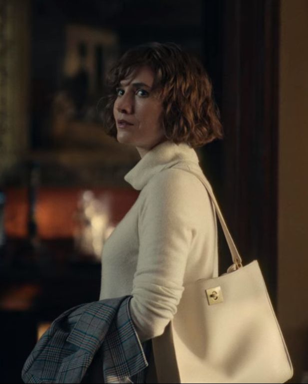 White Turtleneck Cashmeere Sweater- worn by Anna Barton (Charlie Murphy), seen in Obsession (S01E01)