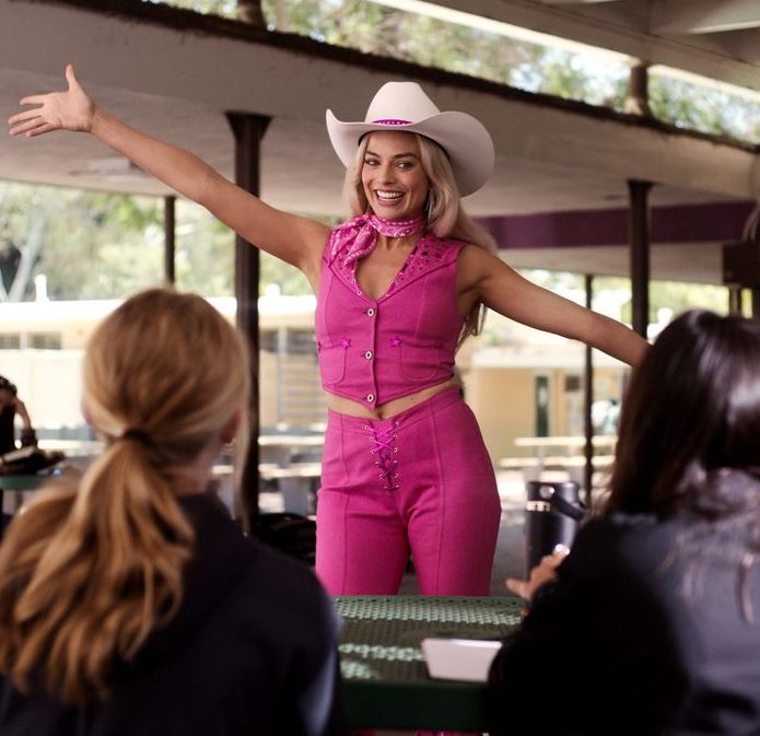 Barbie’s Hot Pink Cowgirl Look