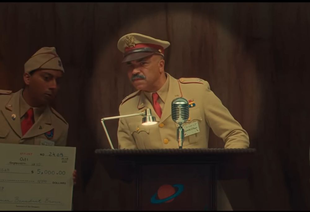 General Grif Gibson (Jeffrey Wright), seen in Asteroid City.