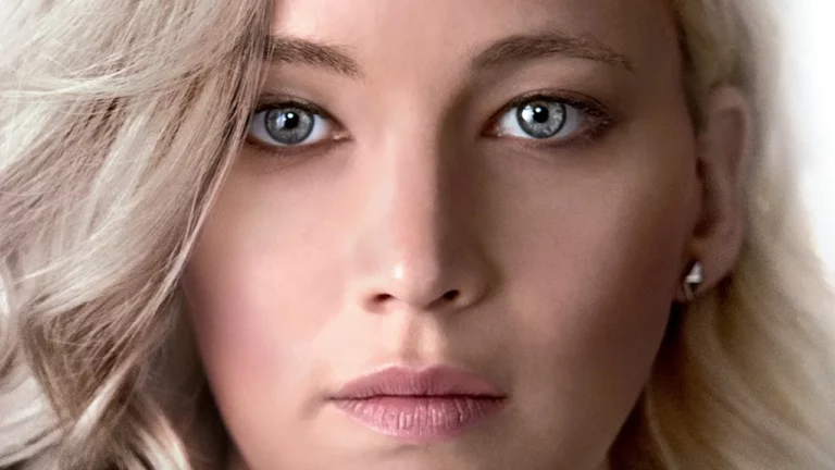 Interstellar Style Jennifer Lawerence’s Passengers Wardrobe Outfits Fashion