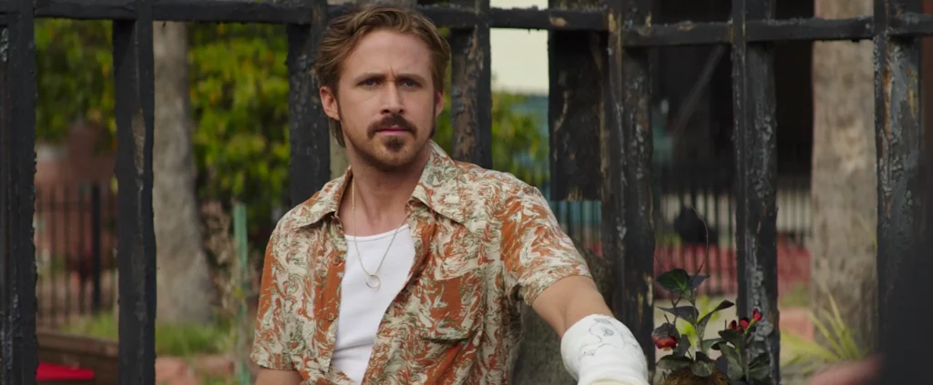 Ryan Gosling’s Marble Print Shirt in The Nice Guys