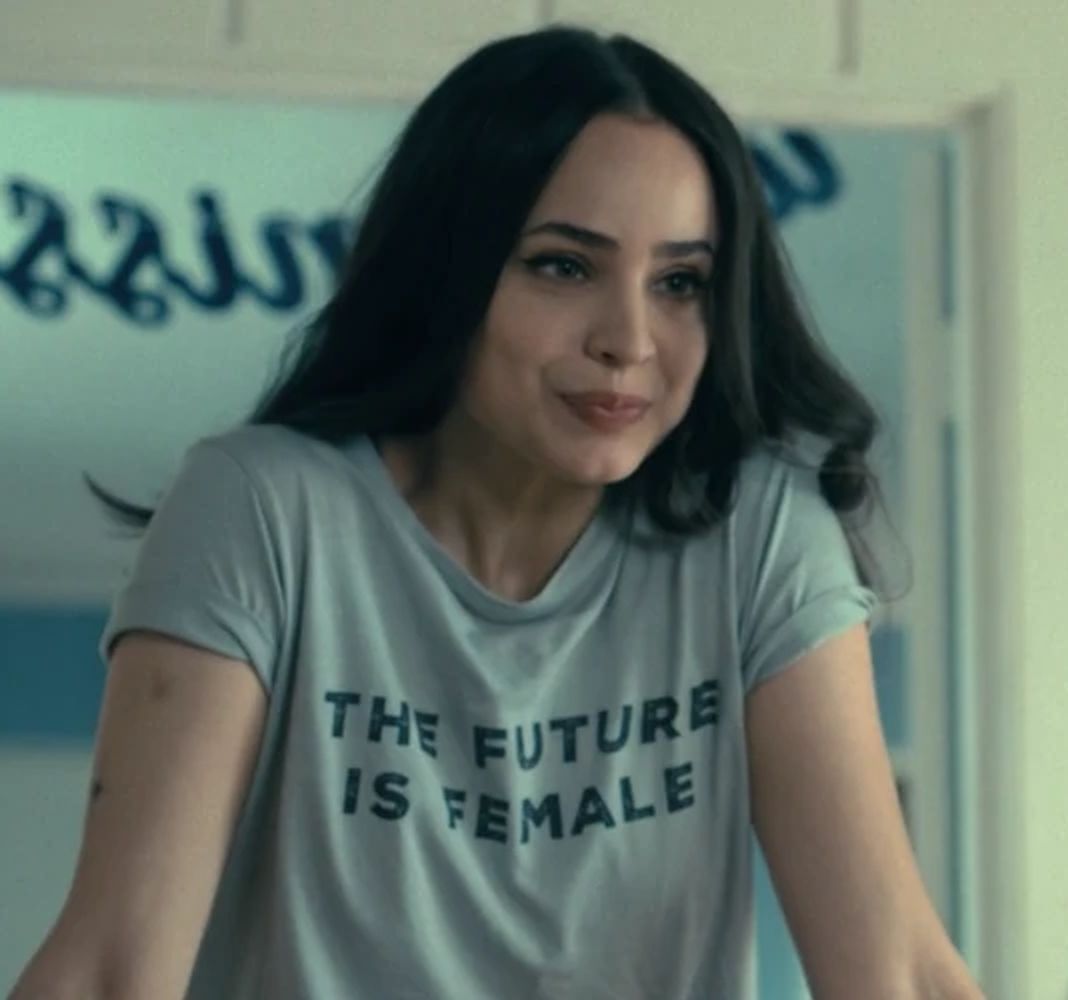 Steal The LookCassie Salazar's Purple Hearts Outfits Elemental Spot