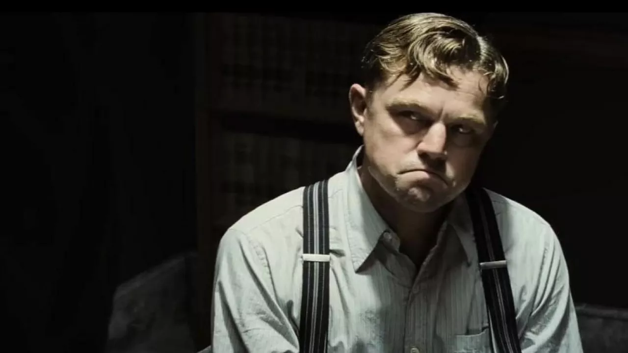 Striped supsenders worn by Ernest Burkhart (Leonardo DiCaprio)