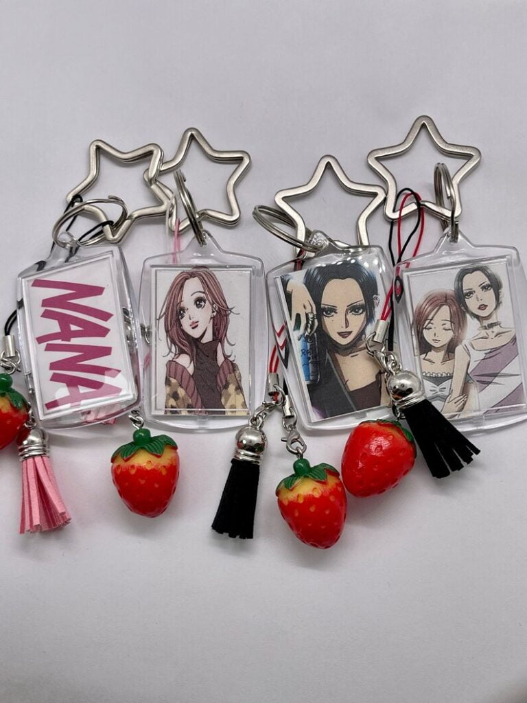 strawberry-nana-keychains