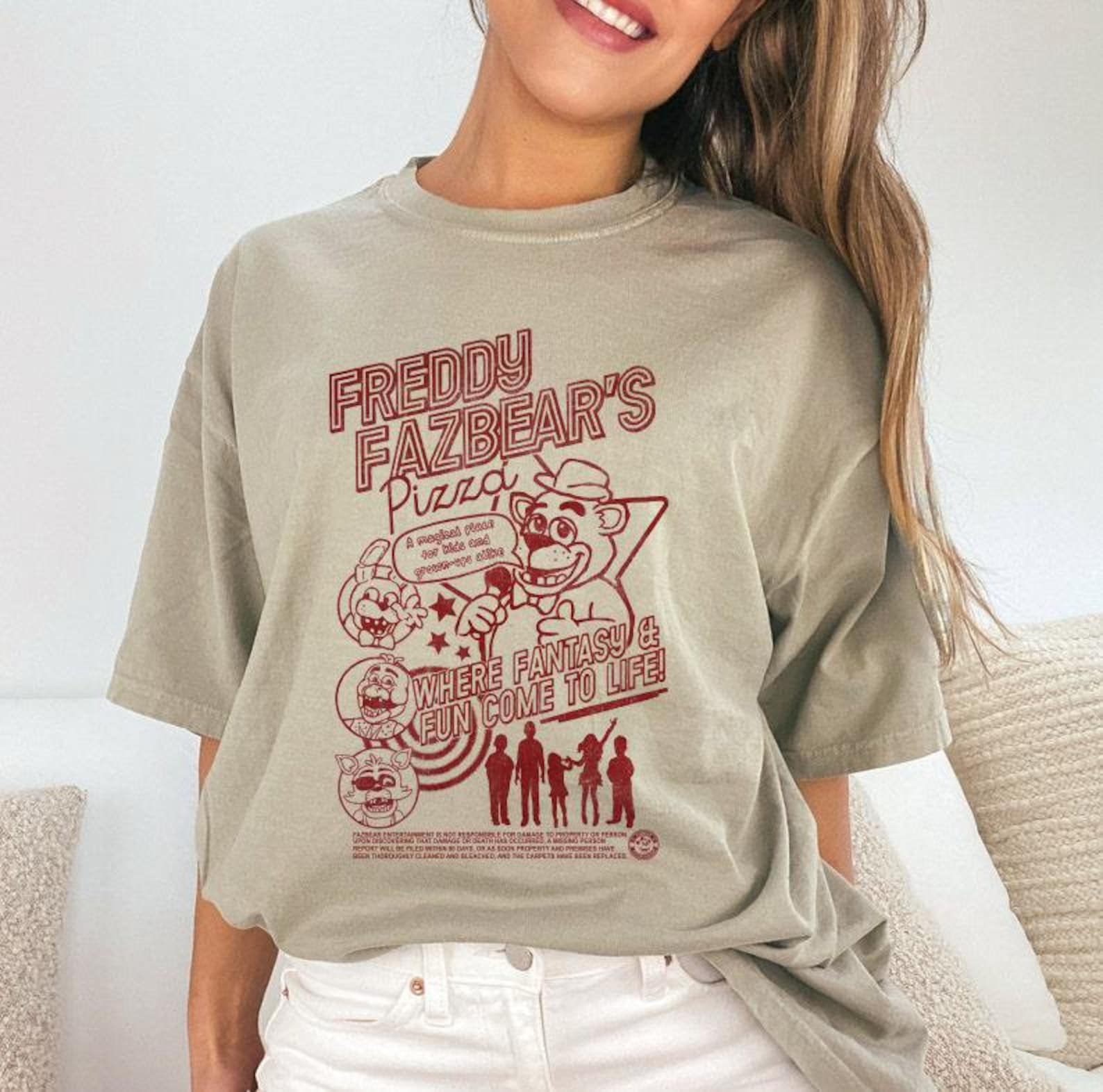 Five Nights at Freddy's Gifts Freddy's Pizza Vintage Inspired T-Shirt