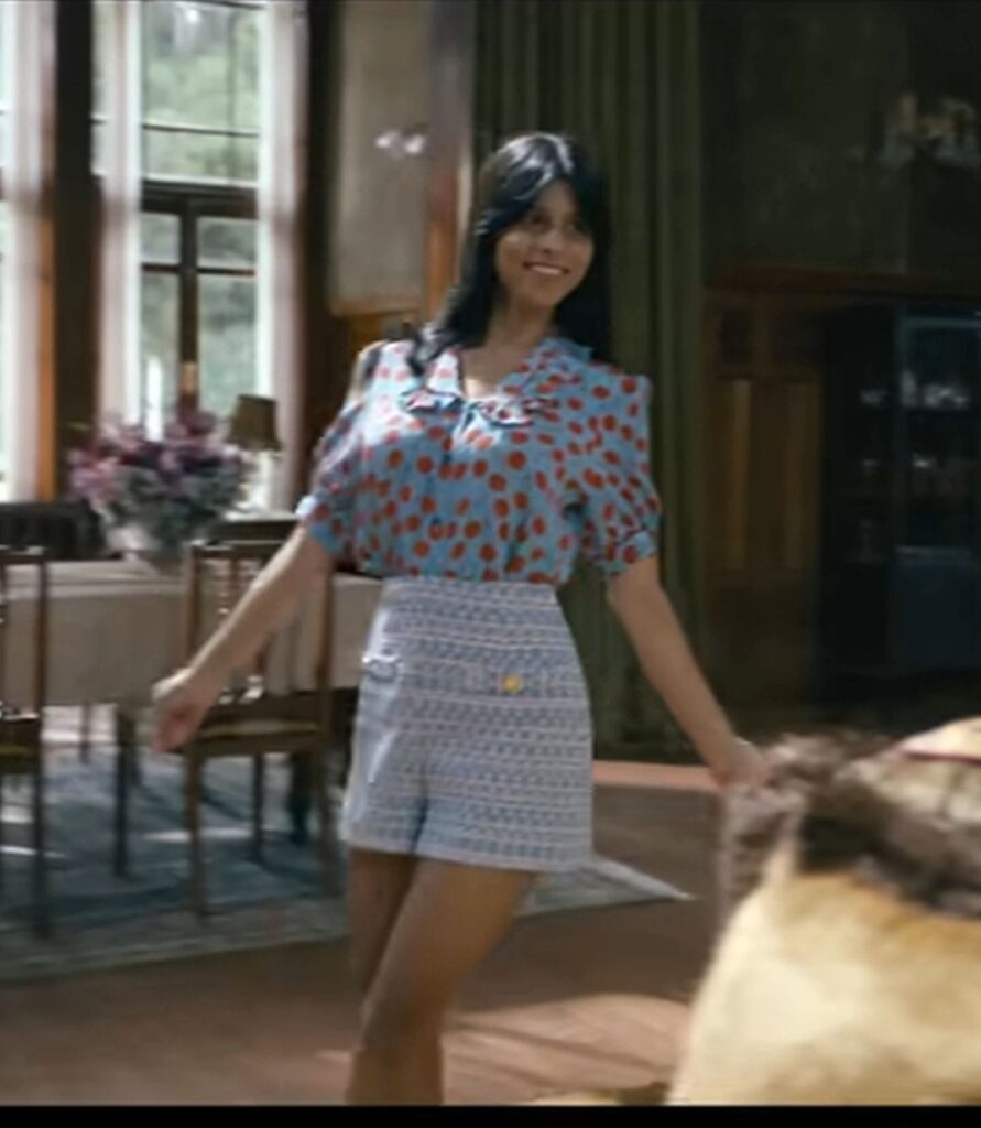 Veronica’s roller bladeoutfit