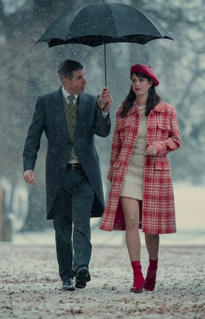 Susies-Really-Wild-Red-Tweed-Houndstooth-Coat-in-Netflixs-The-Gentlemen