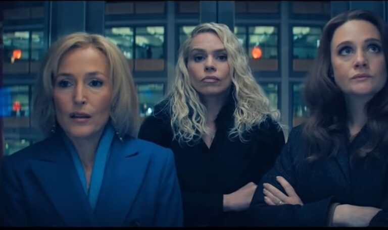 scoop-netflix-wardrobe-outfits-clothes