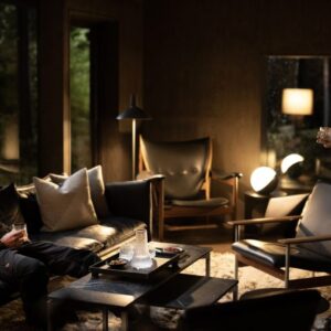 Chiftain Chair by Finn Juhl seen in Succession Chiftain Chair by Finn Juhl seen in Succession