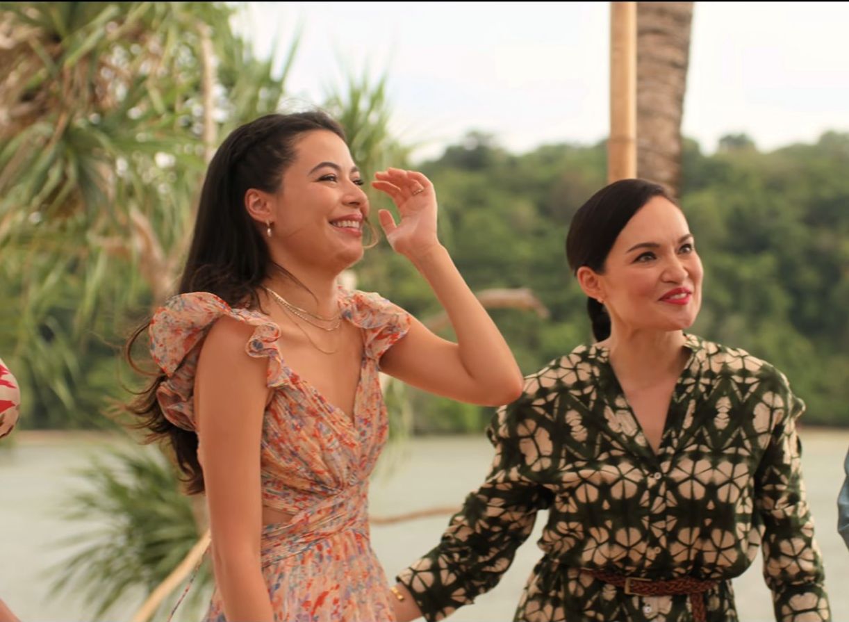 Mother of the Bride Outfits: Brooke Shields' (Lana) and Miranda ...