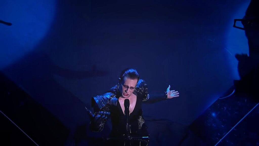 ESC Outfits 2026- Dark Metall Style