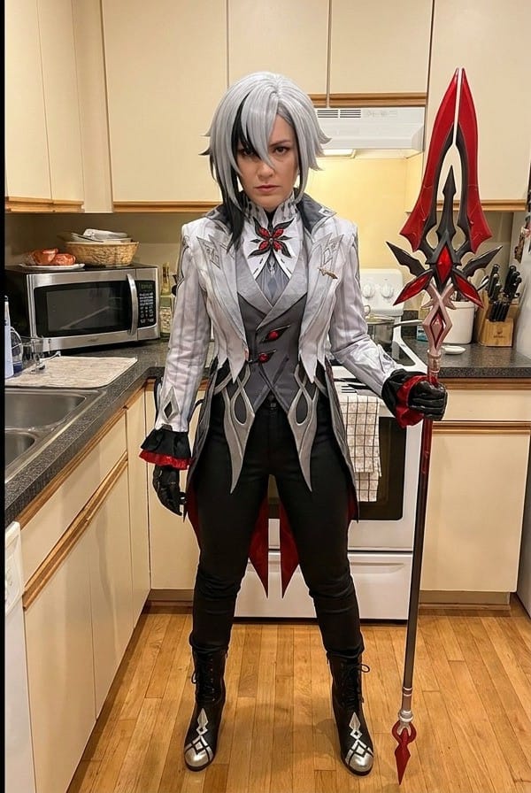 Arlecchino Genshin Impact cosplay