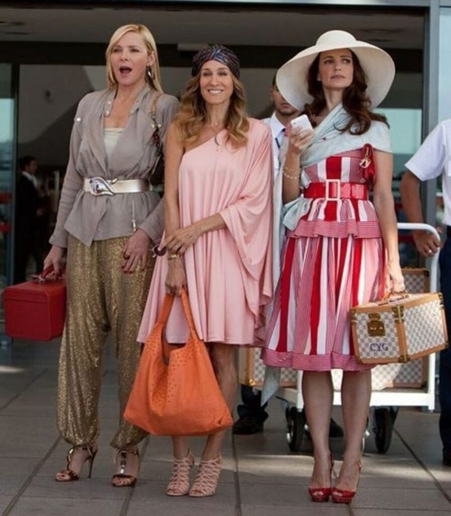 Carrie Bradshaw Sex and the City costume look